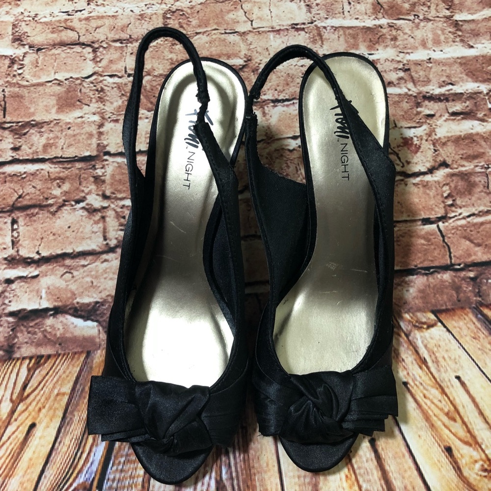 Fioni Night Slingback black heels